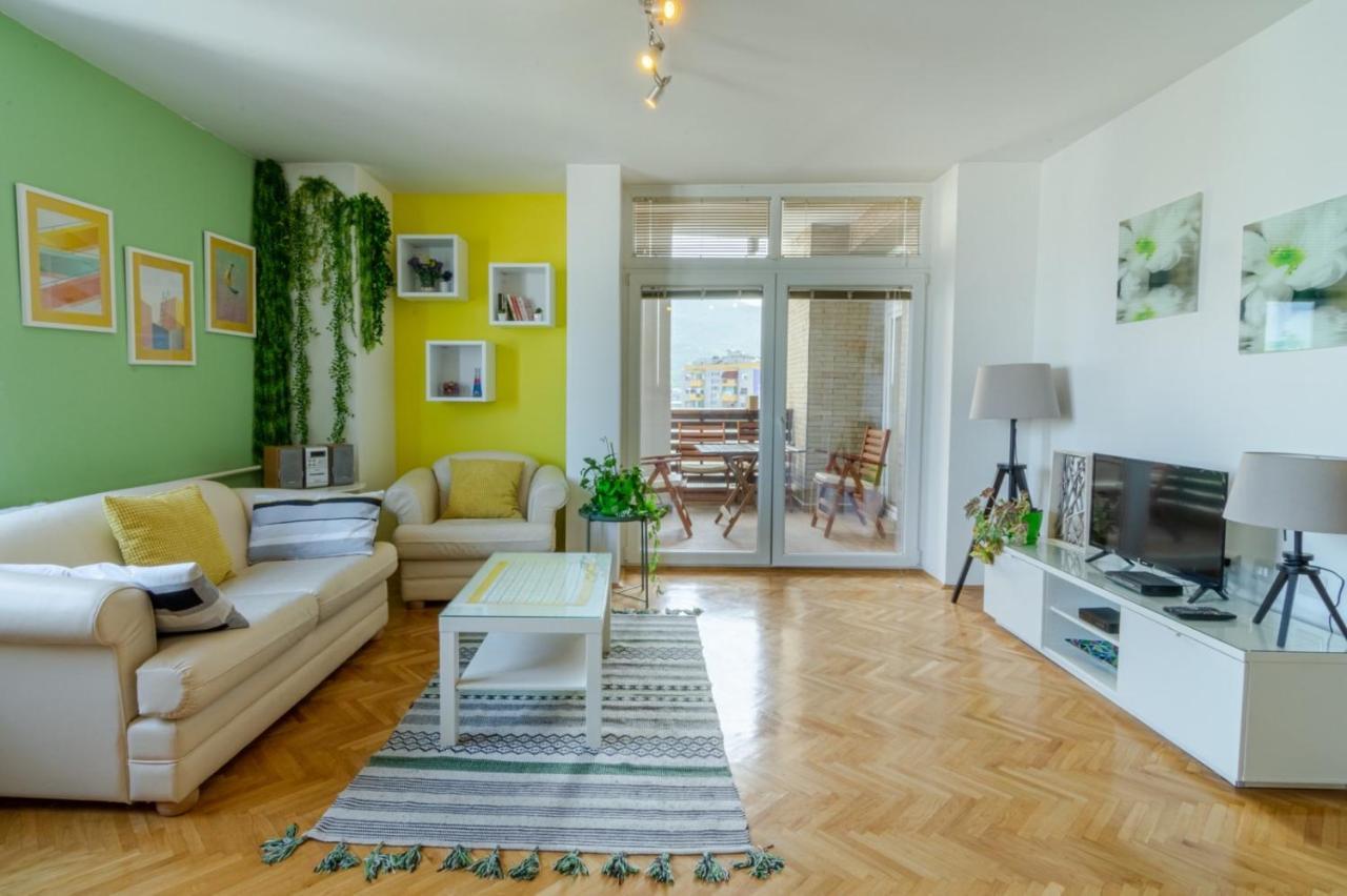 Green Paradise Square Apartment Скопие Екстериор снимка