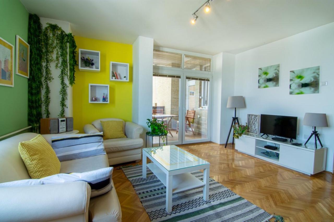 Green Paradise Square Apartment Скопие Екстериор снимка